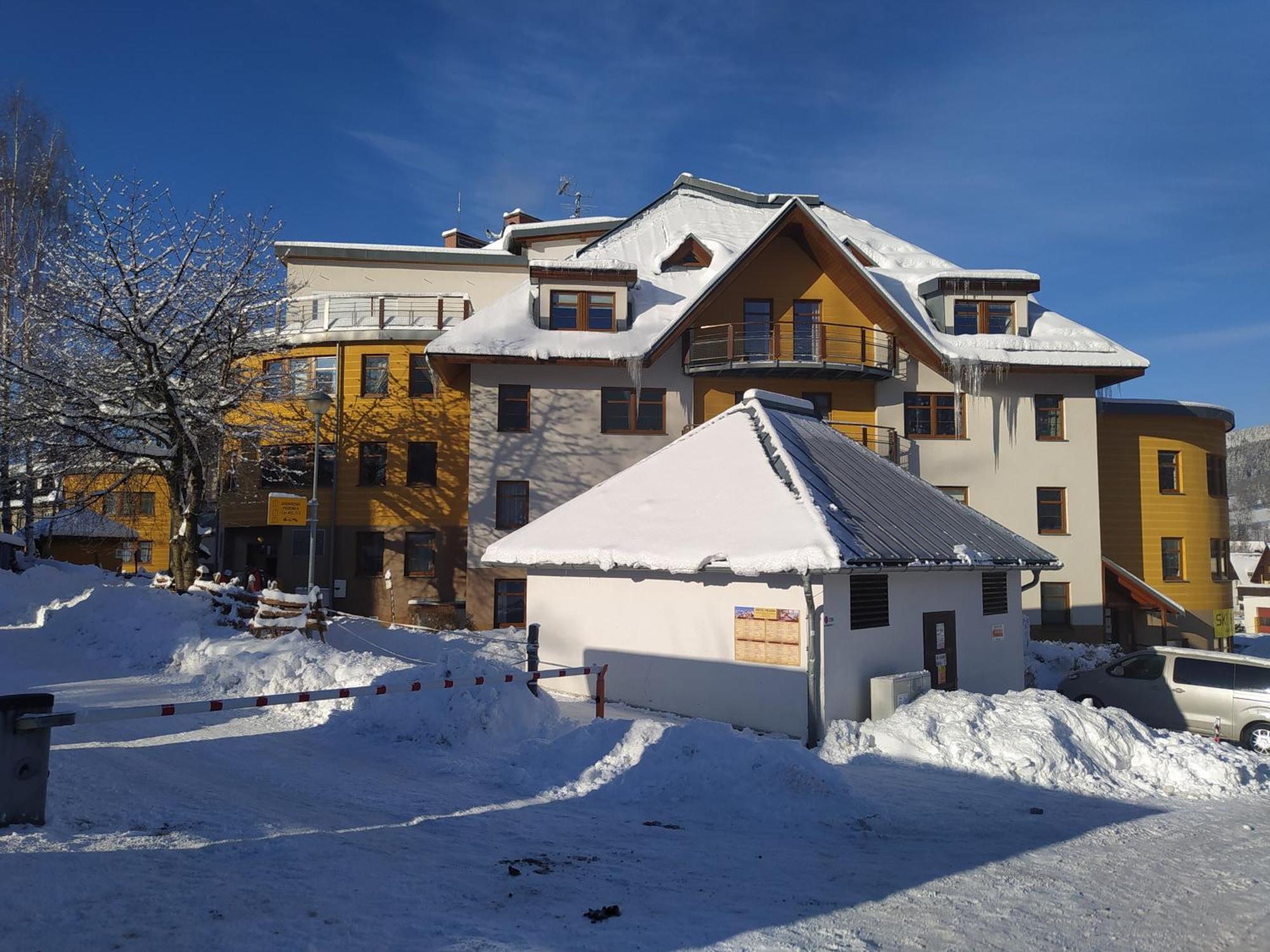 Apartment Klara Рокитнице над Ийзероу Екстериор снимка