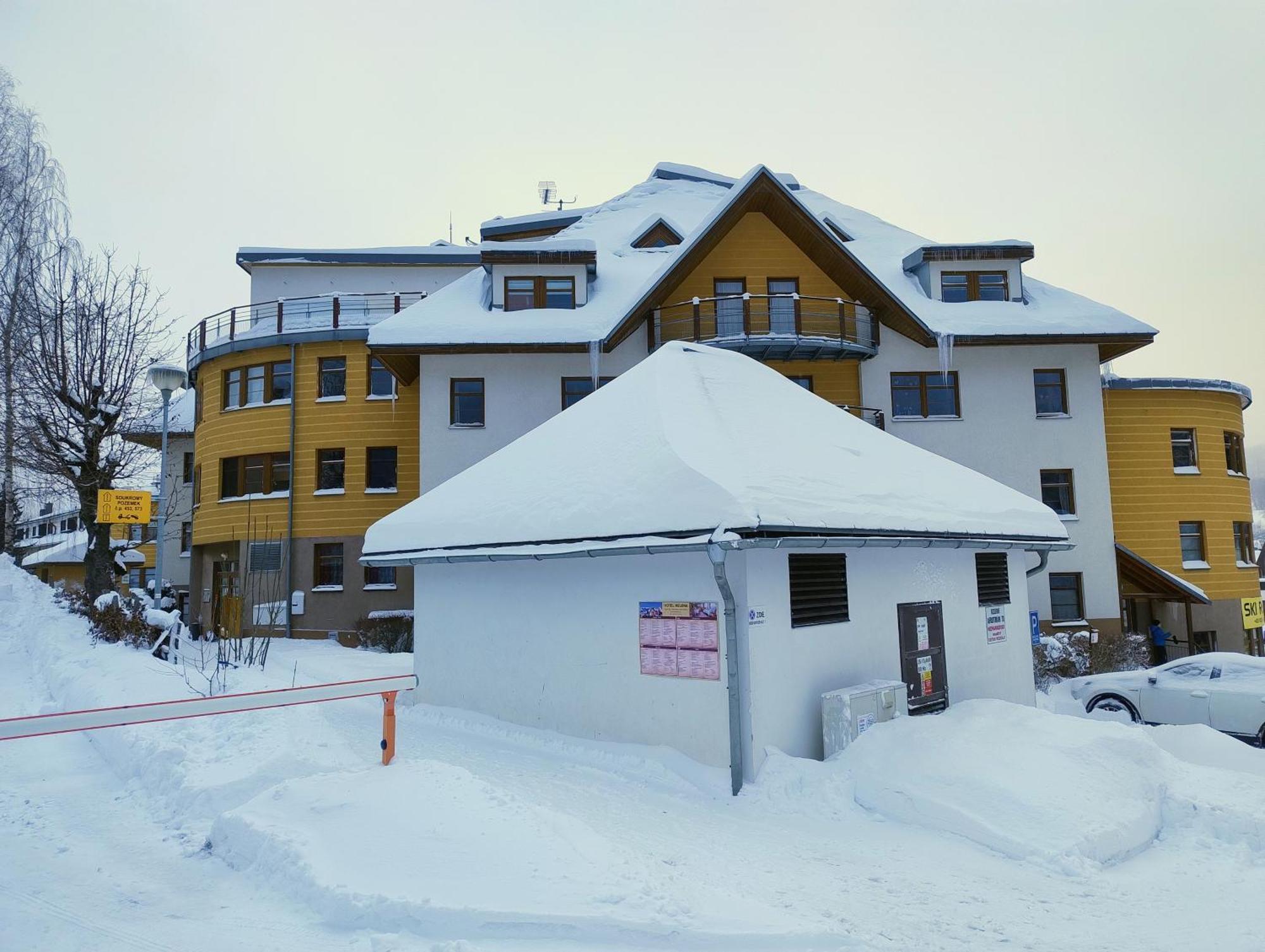 Apartment Klara Рокитнице над Ийзероу Екстериор снимка